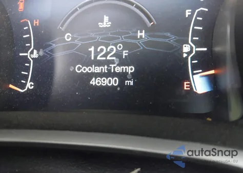 2018 Jeep Compass Limited 4X4 из США, поврежденный, VIN 3C4NJDCBXJT481337